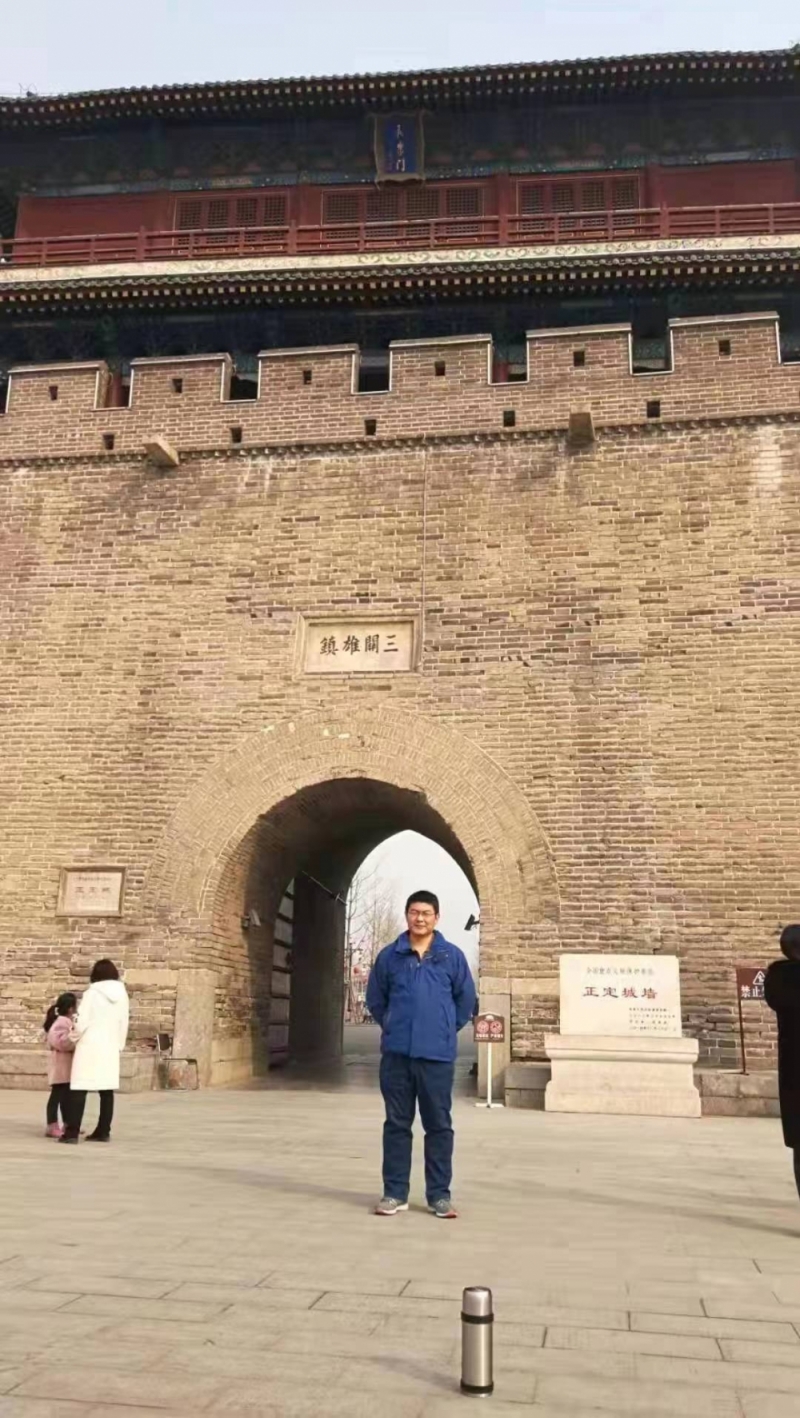 荣林
