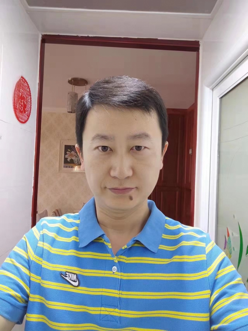 84男，